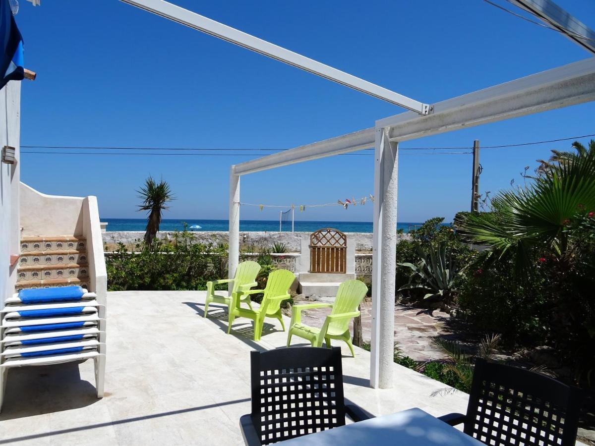 Villa At Seafront With Private Garden-655 Denia Exteriér fotografie